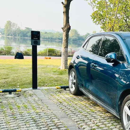 Estación de carga BRITÁNICA de EV de la protección de la pluma del cargador 7kw Wallbox sin ataduras de Green Science