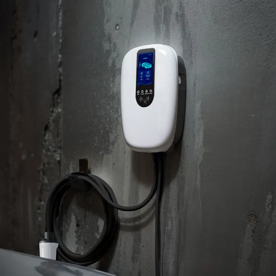 Estación de carga EV IP65 Gbt/Tipo 2 Smart Home con tarjeta WiFi/APP/RFID